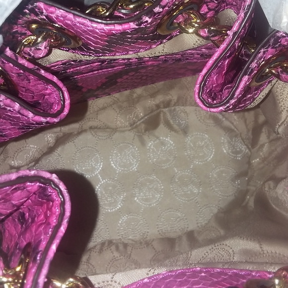 Handbag - Picture 4 of 4